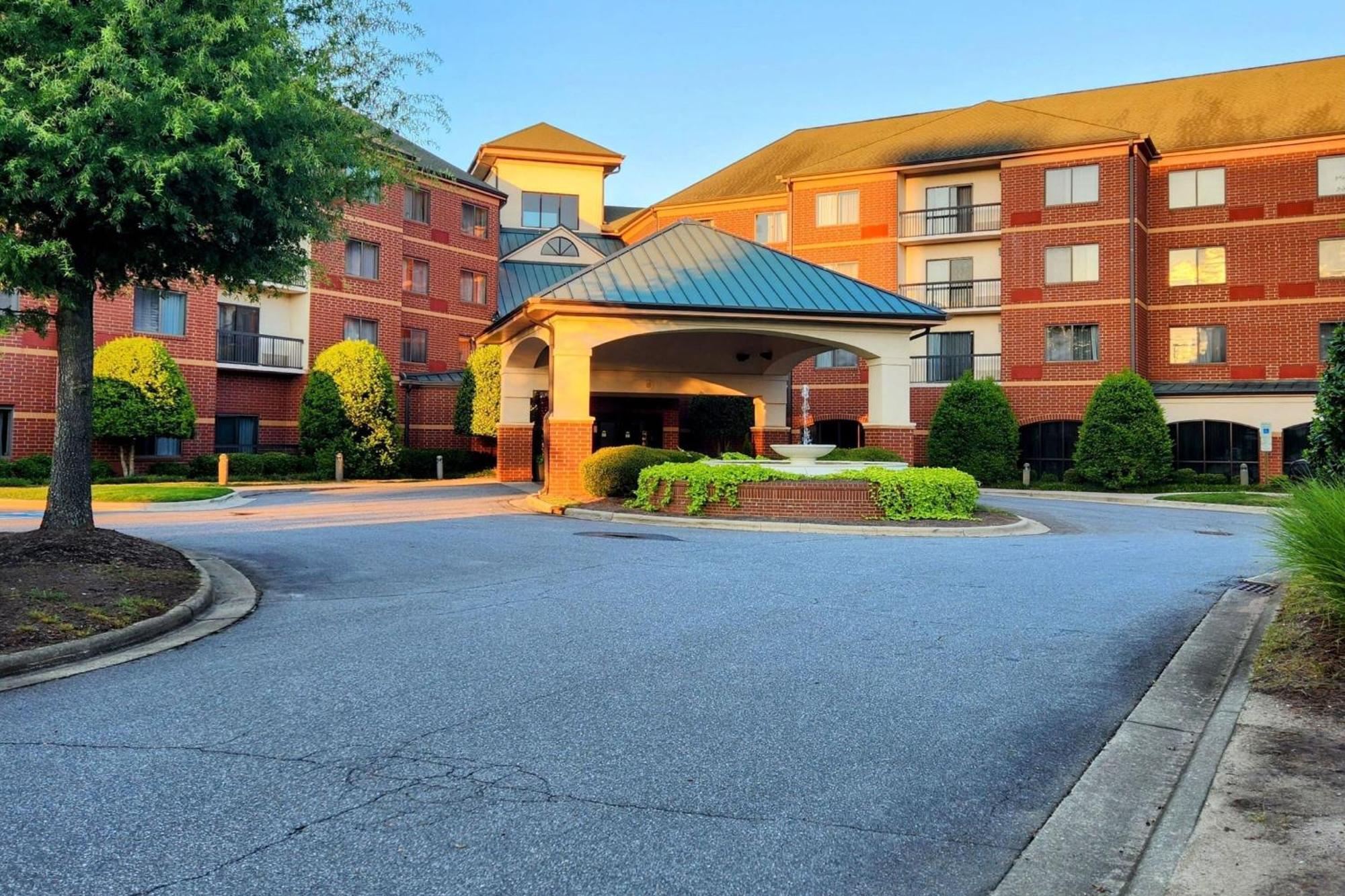 Hotel Courtyard By Marriott Hickory Esterno foto